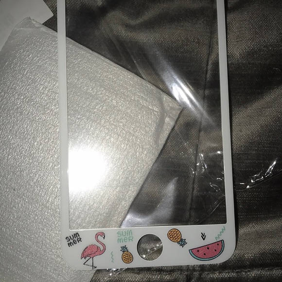 Screen Protector - Picture 6 of 7